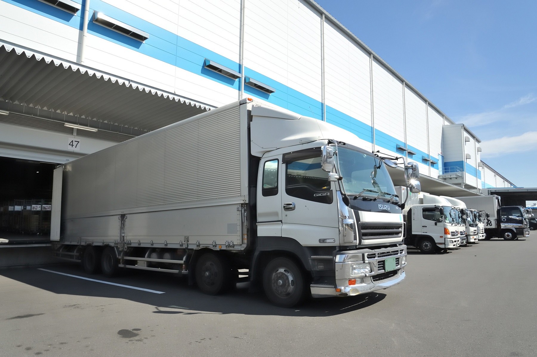 物流業界の課題 トラック待機時間 を削減するためには Risoko